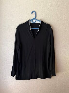 Vikki Vi Black Women's Jacket and Pants with White Inside Facing